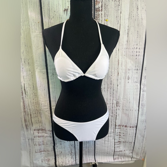 NWOT Women’s 2 Piece Swimsuit With Sheer Cover-up, White, Size Large - Picture 1 of 8